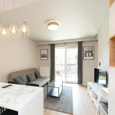 Apartmán Main Trainstation One Bedroom Ac P4you Pl *