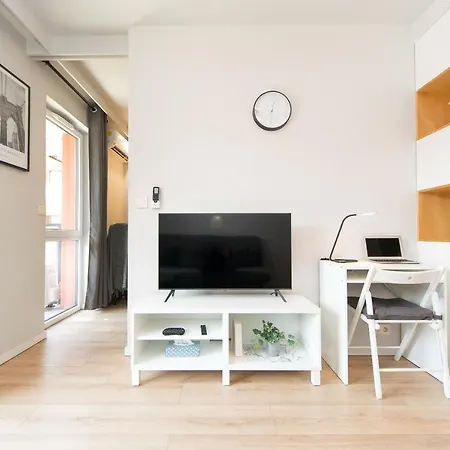 Main Trainstation One Bedroom Ac P4you Pl