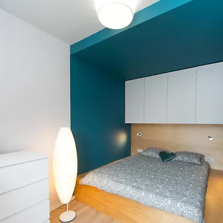 Main Trainstation One Bedroom Ac P4you Pl Appartement