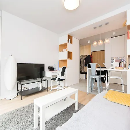 Main Trainstation One Bedroom Ac P4you Pl Apartment