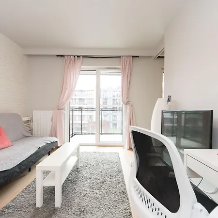 Apartamento Main Trainstation One Bedroom Ac P4you Pl Cracovia